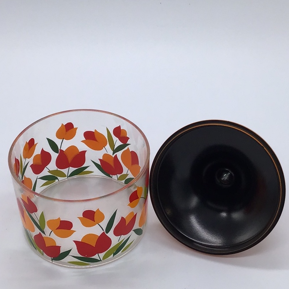 Vintage Acrylic MCM Canisters Set Of 4 - Picture 14 of 15